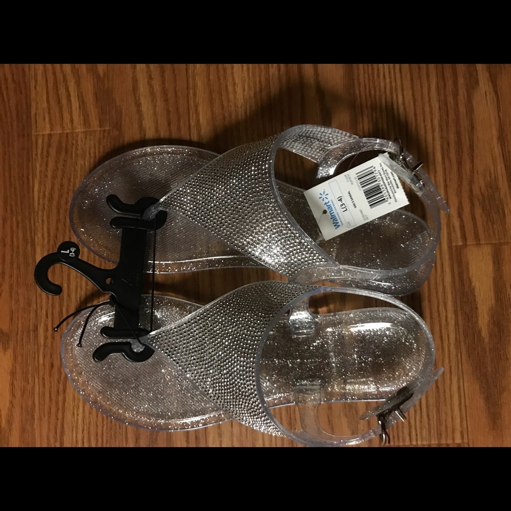 Girls studded sandals